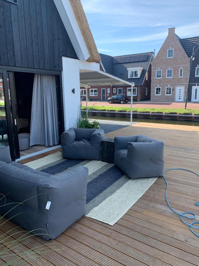 New High End Waterfront Family Villa 斯塔福伦 外观 照片